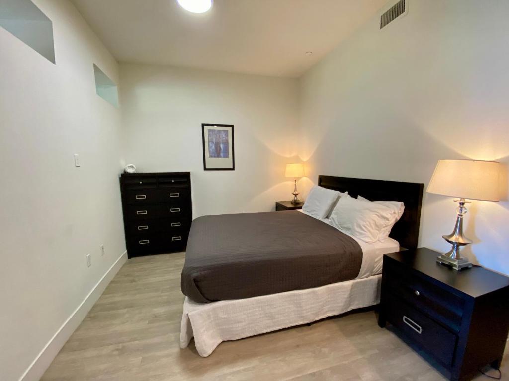 Апартаменты (Апартаменты-студио), Westlake 30 Day Stays