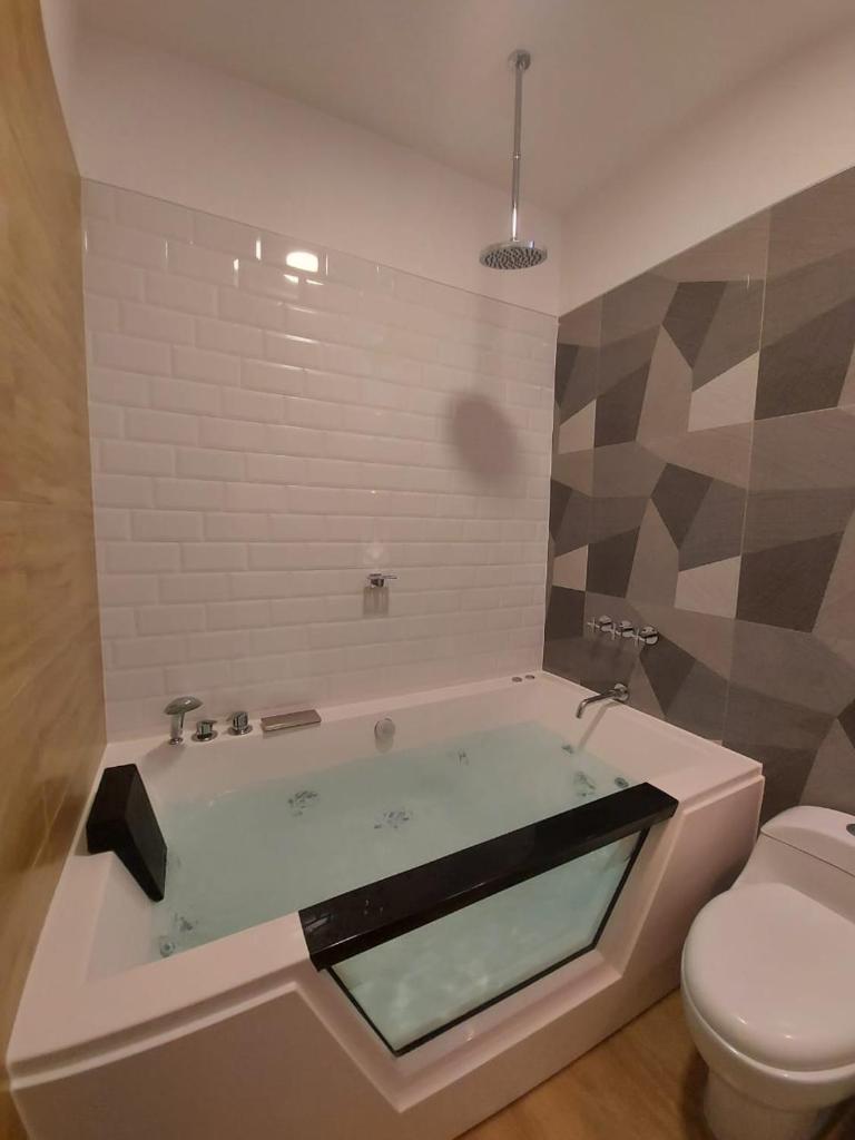 Hostal Atenea photo 4