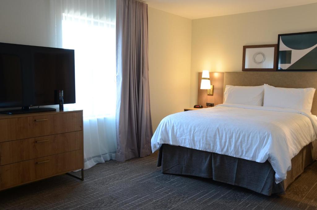 Staybridge Suites Nashville SE - Murfreesboro, an IHG Hotel photo 1