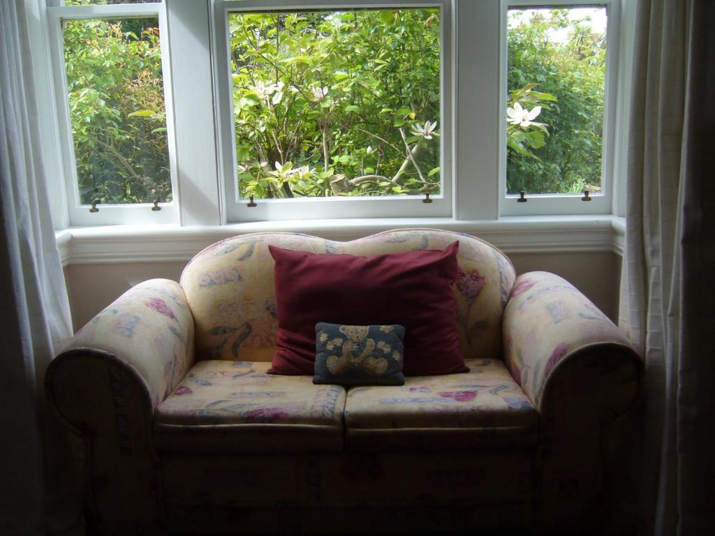 Forest Manor photo 4