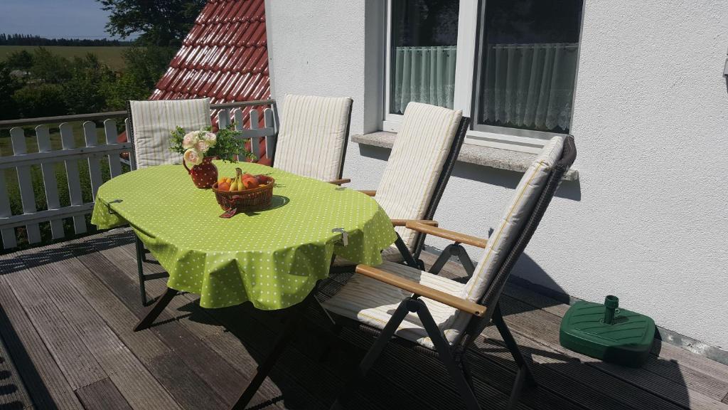 Ferienwohnung-Kastanienblick photo 4