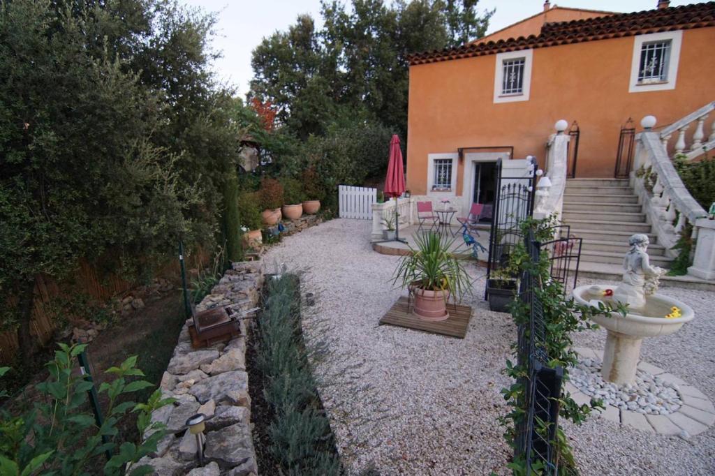Chez Amali photo 2