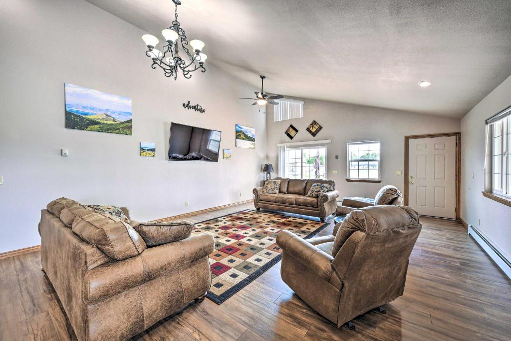 The Vineyard Country Farm Home at Grand Valley photo 4