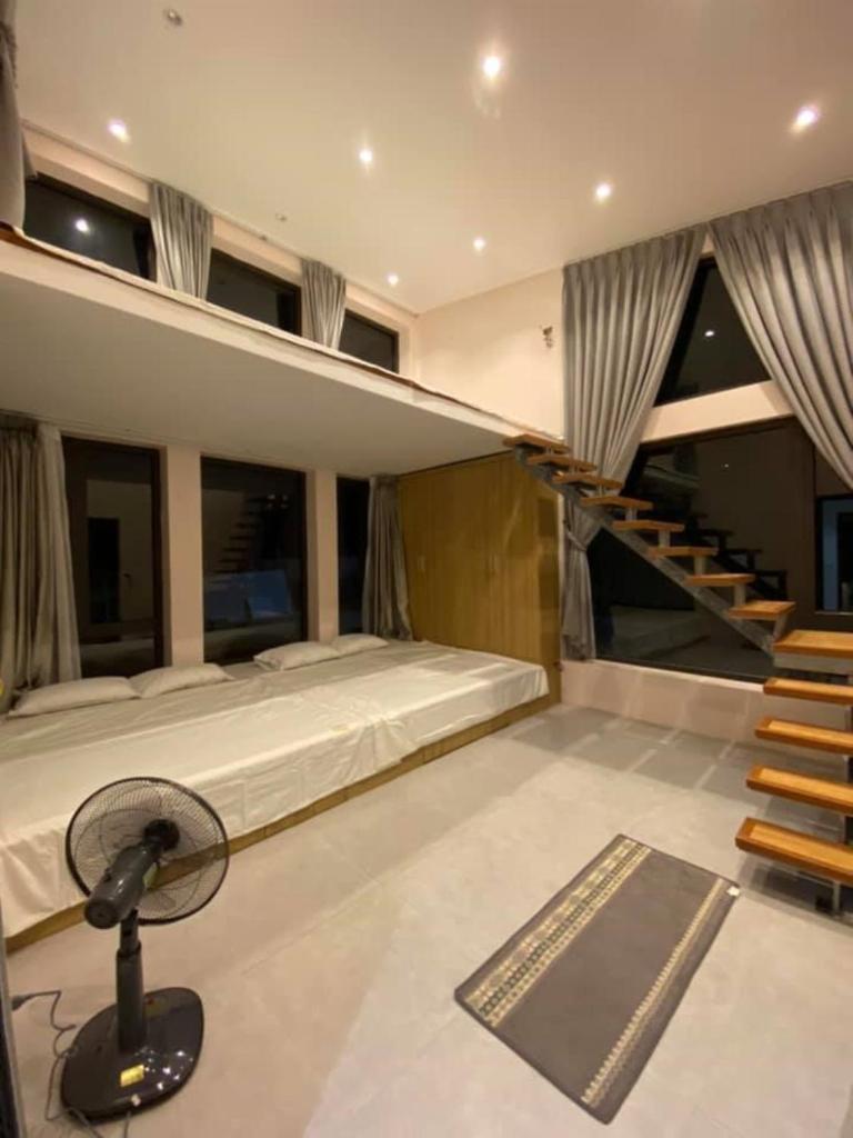 Moon Lake House Sóc Sơn Venue Travel