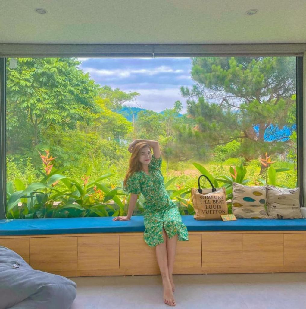 Moon Lake House Sóc Sơn Venue Travel