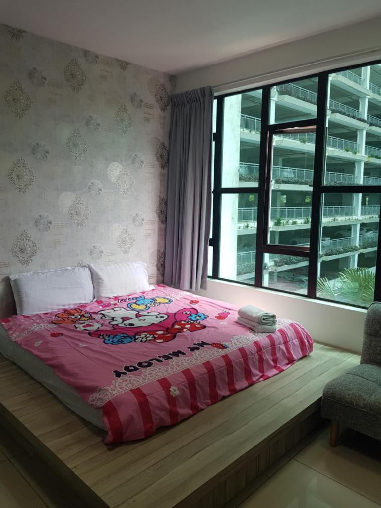 02-AUSTIN REGENCY JY HOMESTAY for 2pax Pool View photo 2