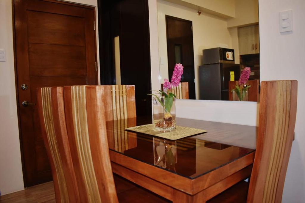 Affordable Baguio Apt- Goshen towers photo 3