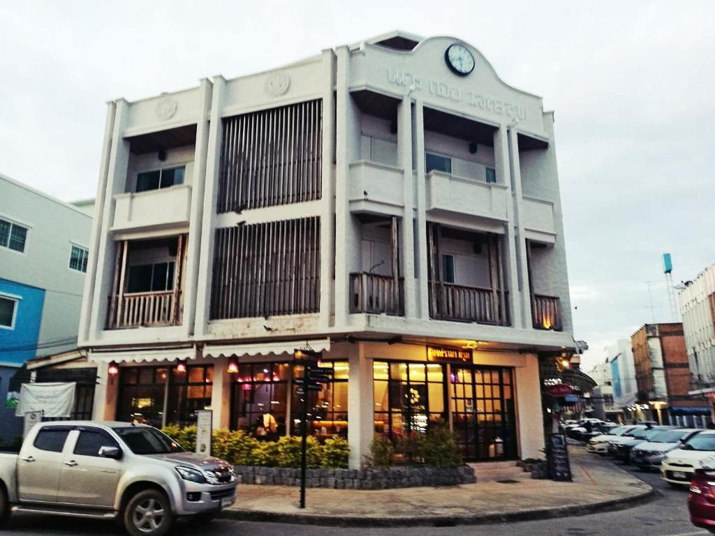 Nakorn De Sukhothai Hip Hotel photo 1