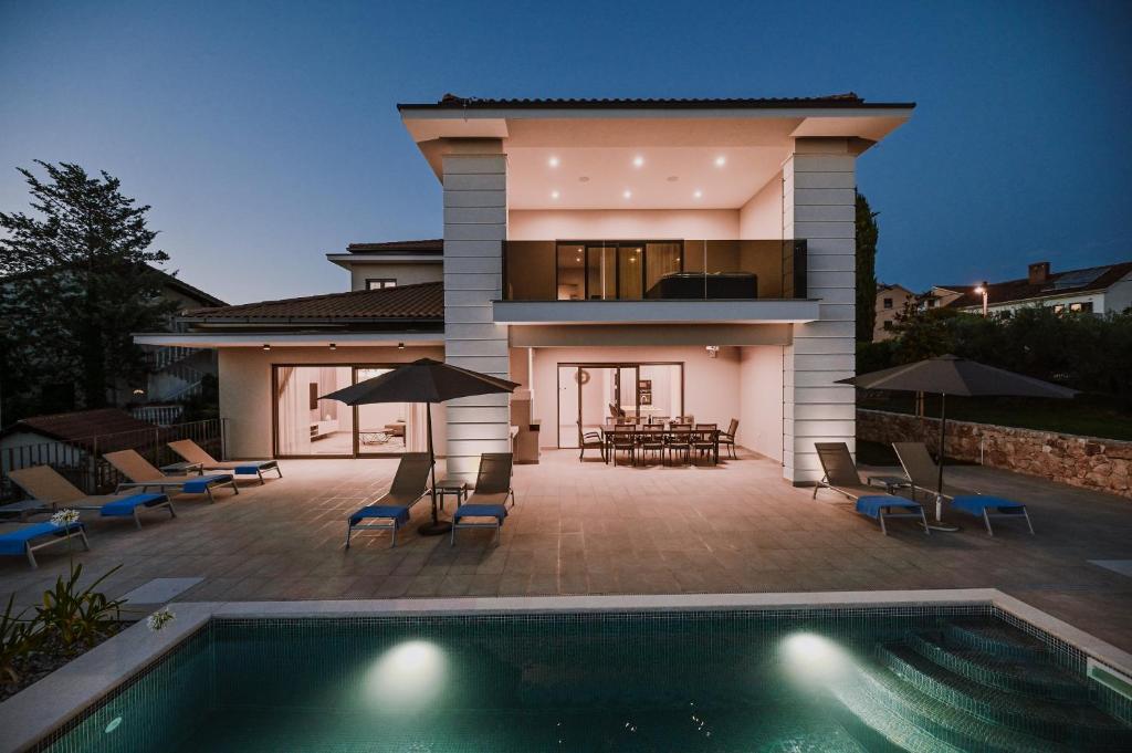 Luxury Villa Luana photo 4