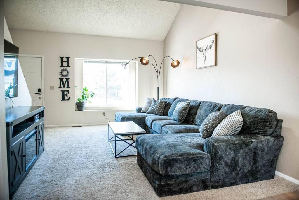 PET FRIENDLY: COZY GETAWAY, CENTRALLY LOCATED image