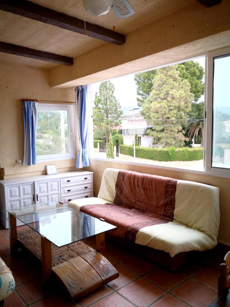 5 bedrooms villa at Calafat 200 m away from the beach with sea view private pool and furnished garden photo 4