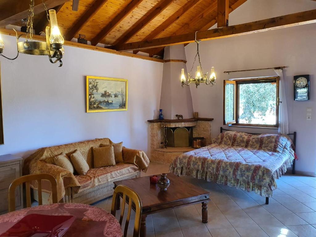 Panos Cottage photo 1