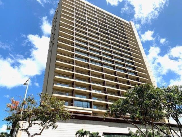 Royal Garden Waikiki Studio image