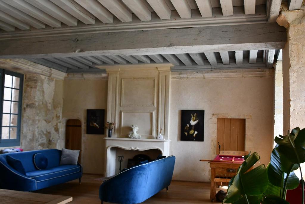 Un château en Bourgogne photo 3