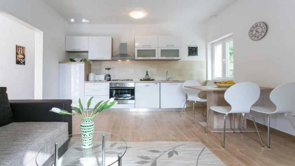 Apartment Klepo photo 1