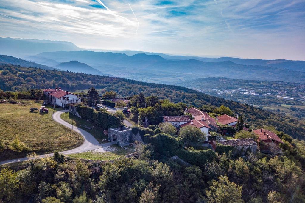 Panorama glamping Vipavska dolina photo 4