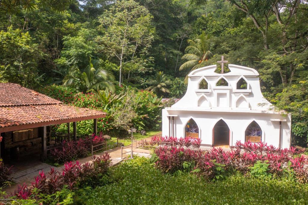 Villa Lapas Jungle Village photo 4