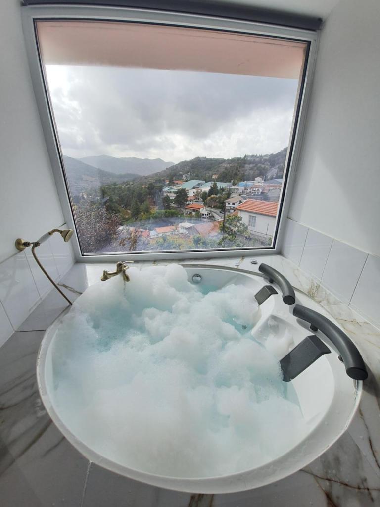 Aprosmeno Jacuzzi House 1 photo 1