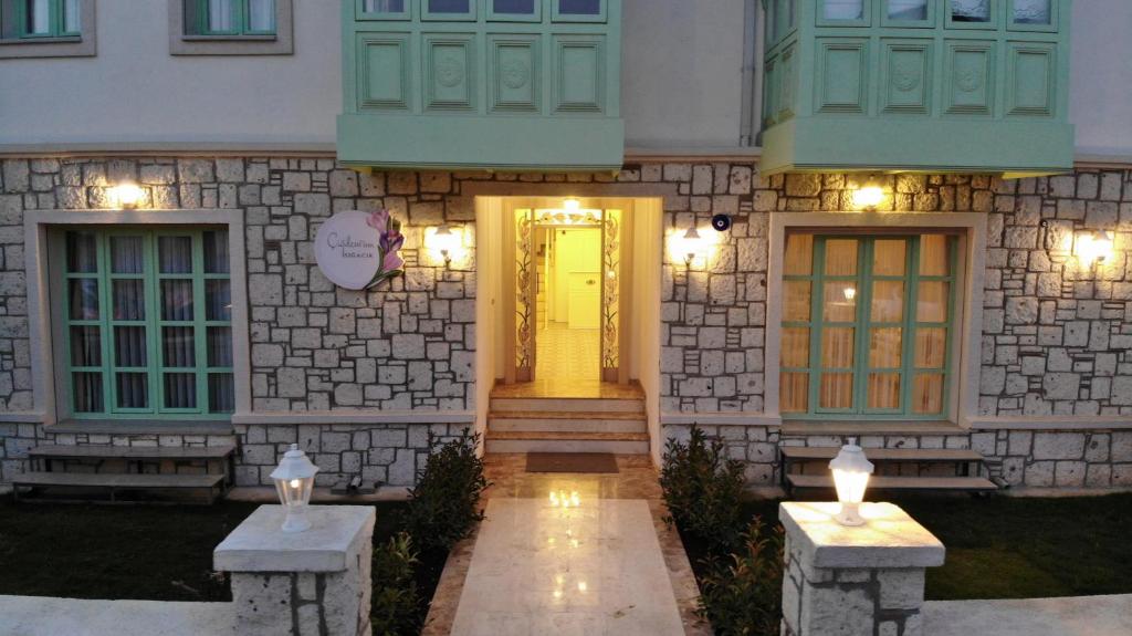 Çiğdem'inn Sığacık (Cigdeminn Sigacik) photo 2