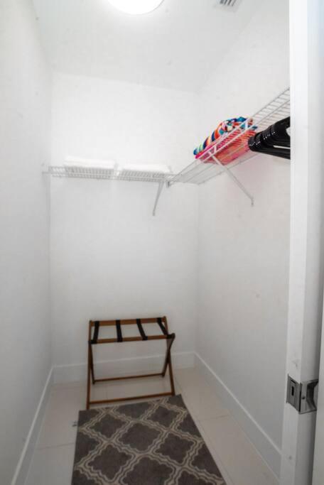 Ocean Front contemporary 3 Bedroom townhouse. photo 3