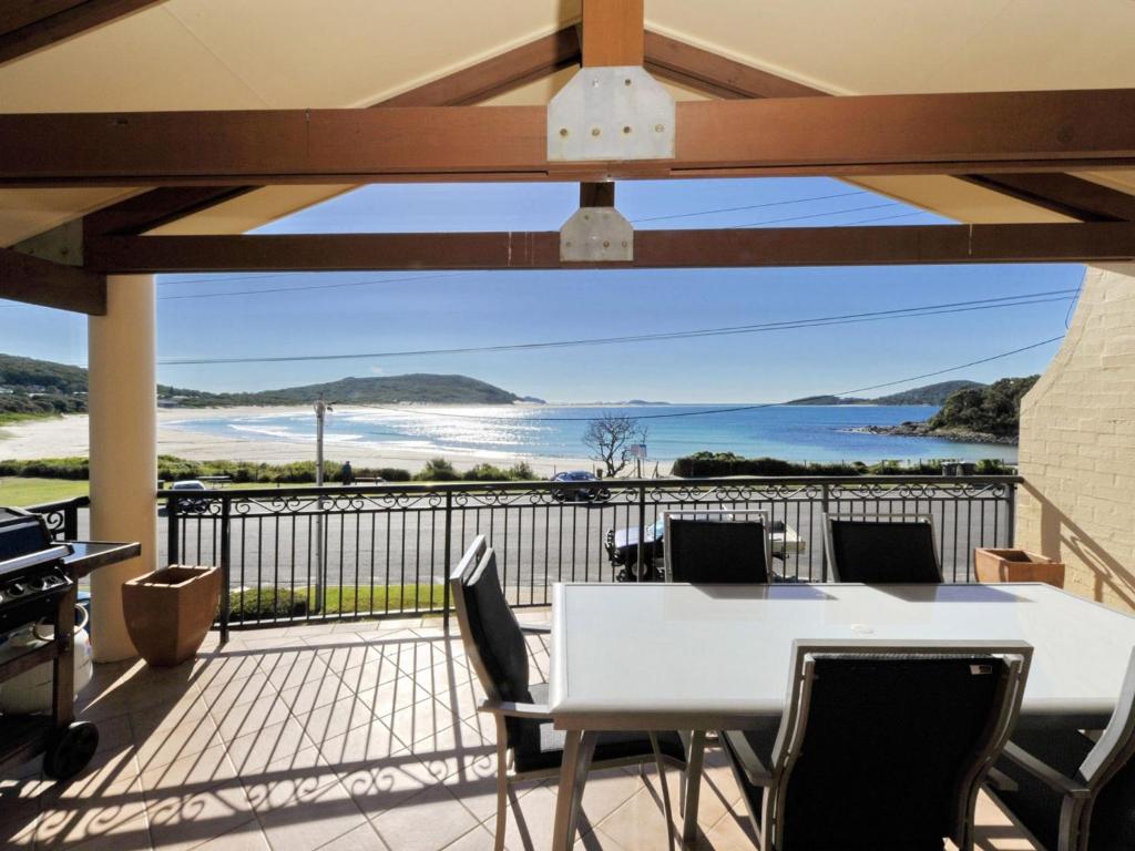 Marine Dr 2 70 Fingal Bay photo 1