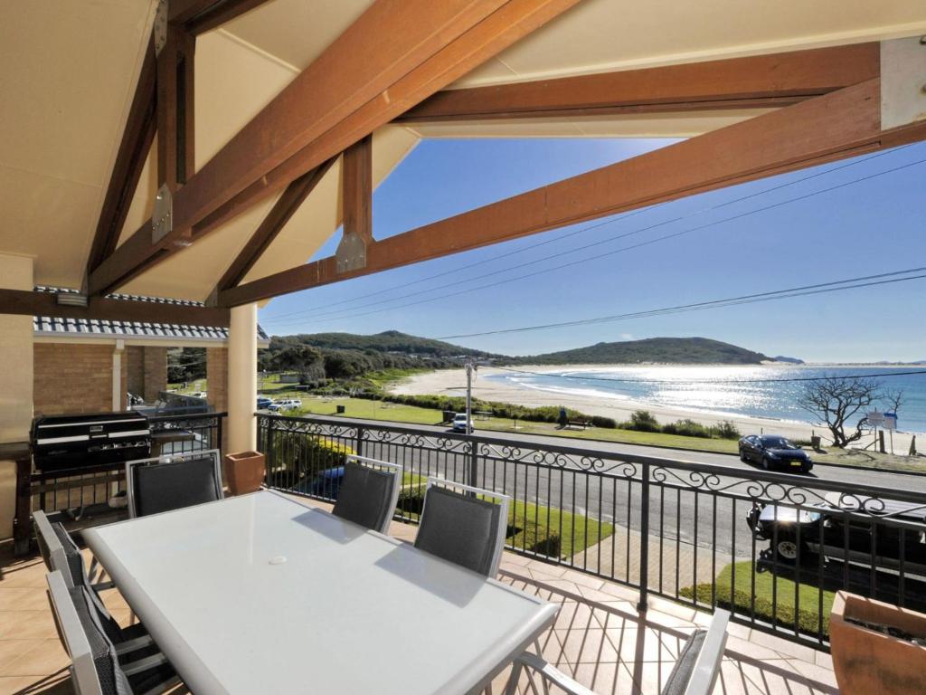 Marine Dr 2 70 Fingal Bay photo 3
