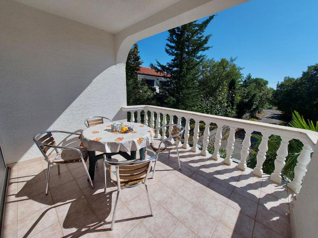 Apartments Franjo photo 1