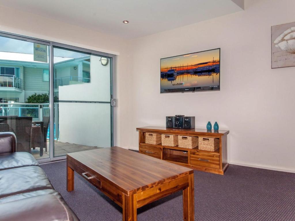 Pacific Blue Apartment 139, 265 Sandy Point Road photo 1