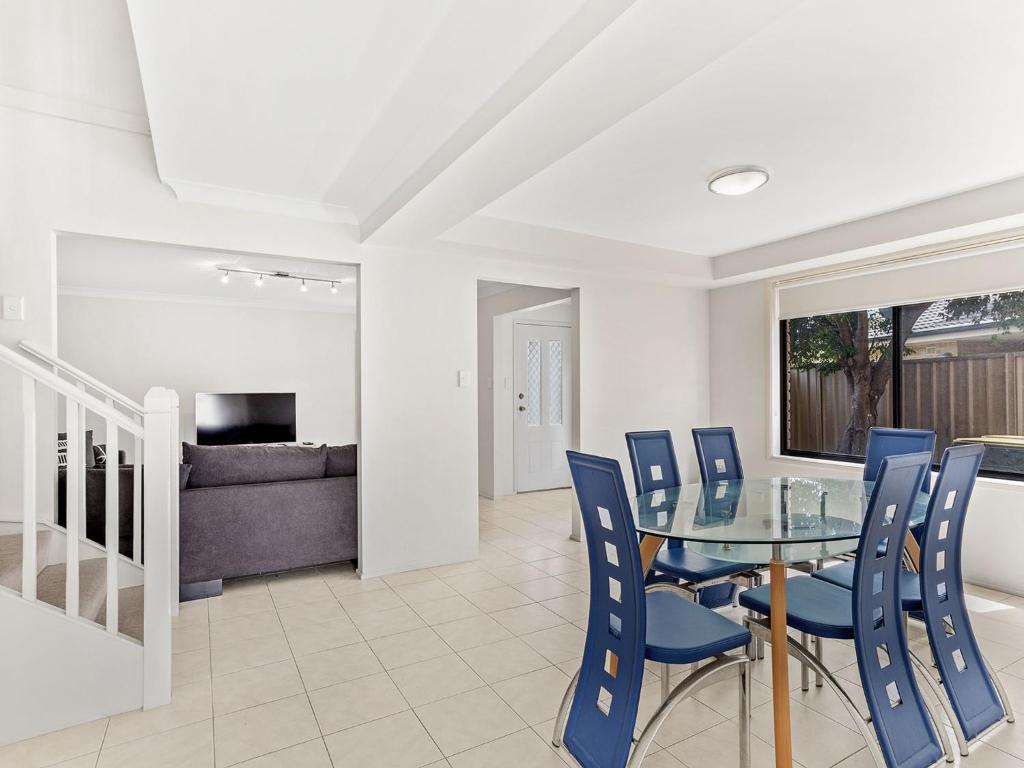 Fingal Sands 10A Fingal Bay photo 2