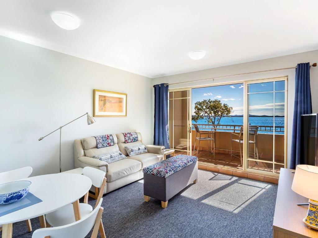Whitesands, Unit 113/41-45 Shoal Bay Road photo 1