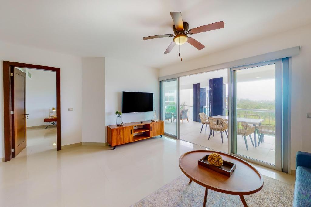 Hakuna Matata 725N at Mareazul Beachfront photo 4