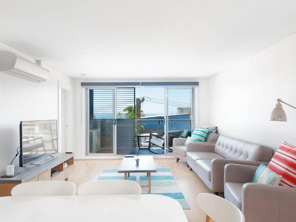 The Shoal, Unit 210/4-8 Bullecourt Street