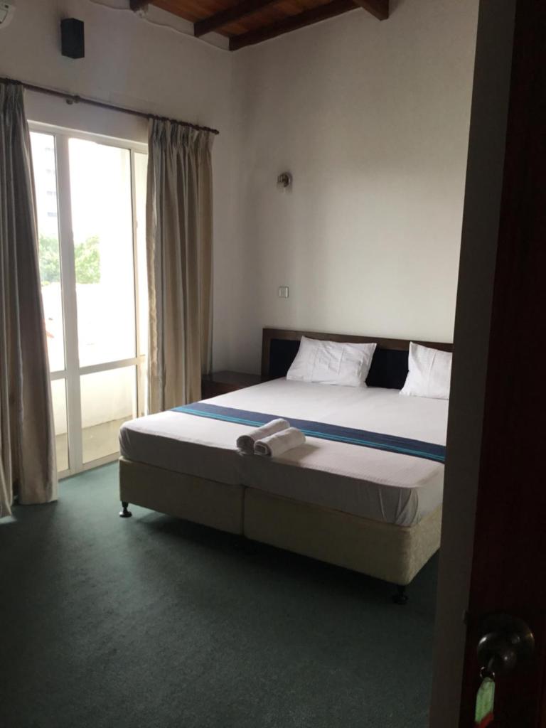 West Inn Colombo photo 4