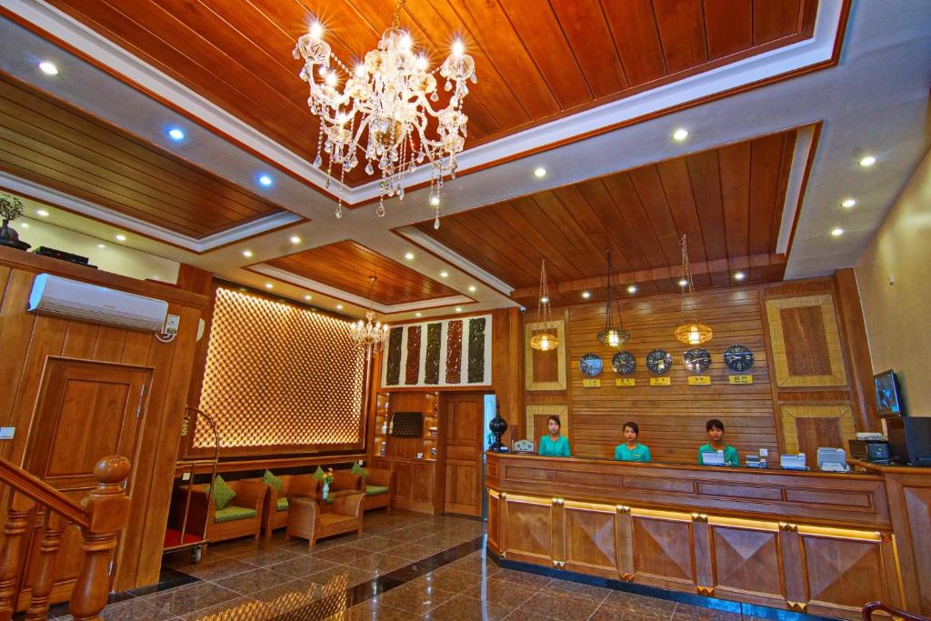 Royal Pearl Hotel photo 2