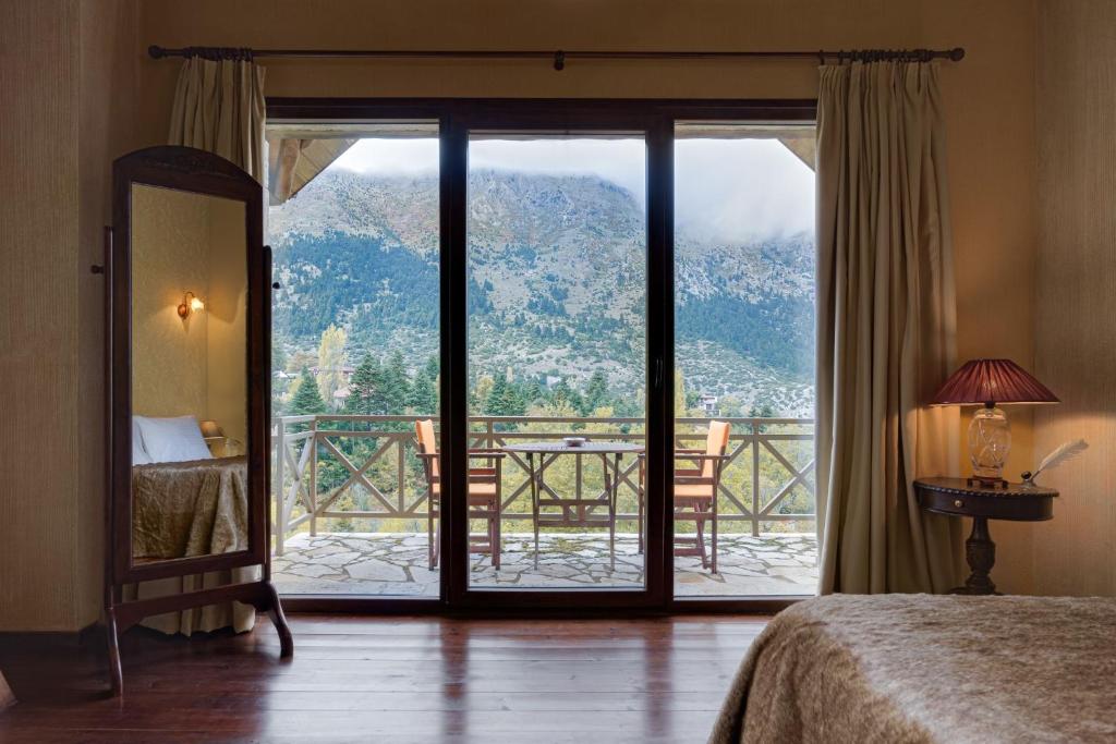 Parnassus Dreamwood Chalet photo 2
