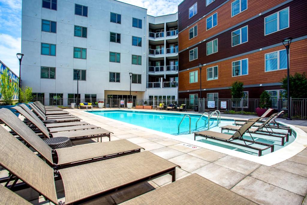 Placemakr Music Row image