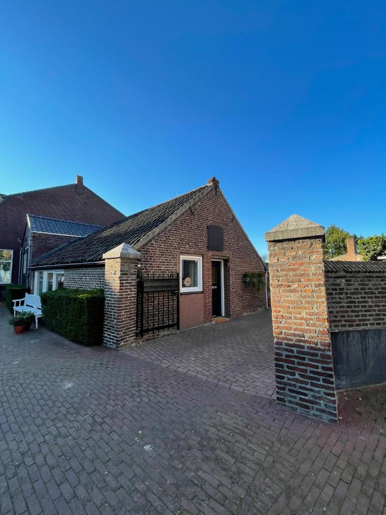 Ut kleine huuske photo 1