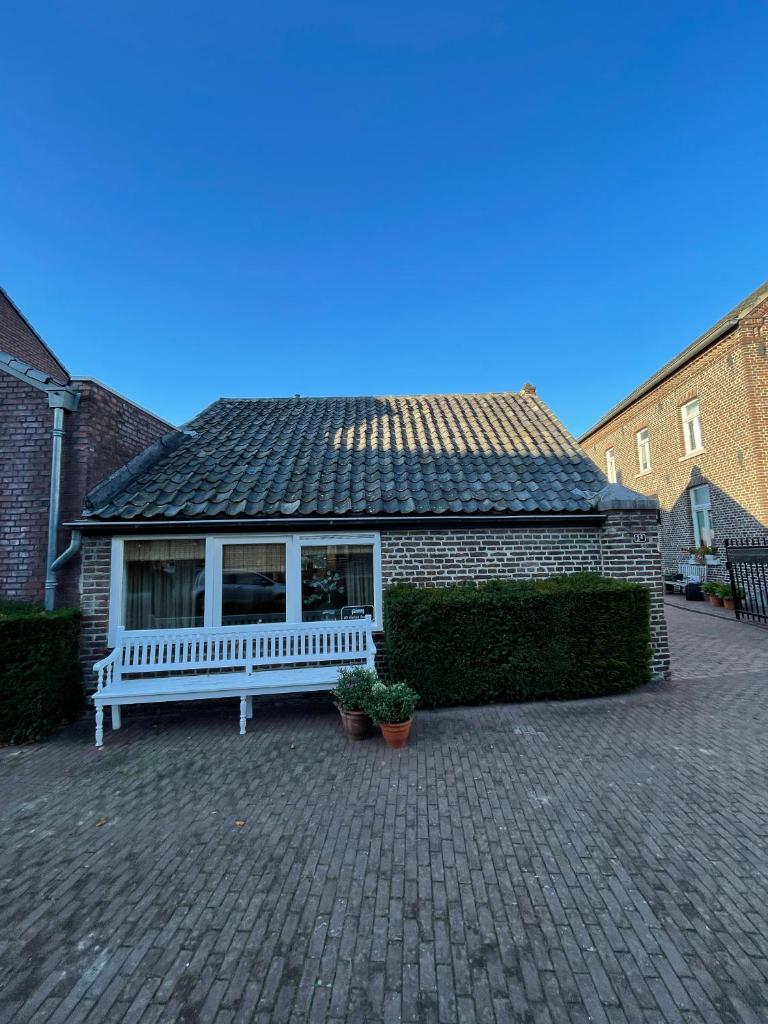 Ut kleine huuske photo 2