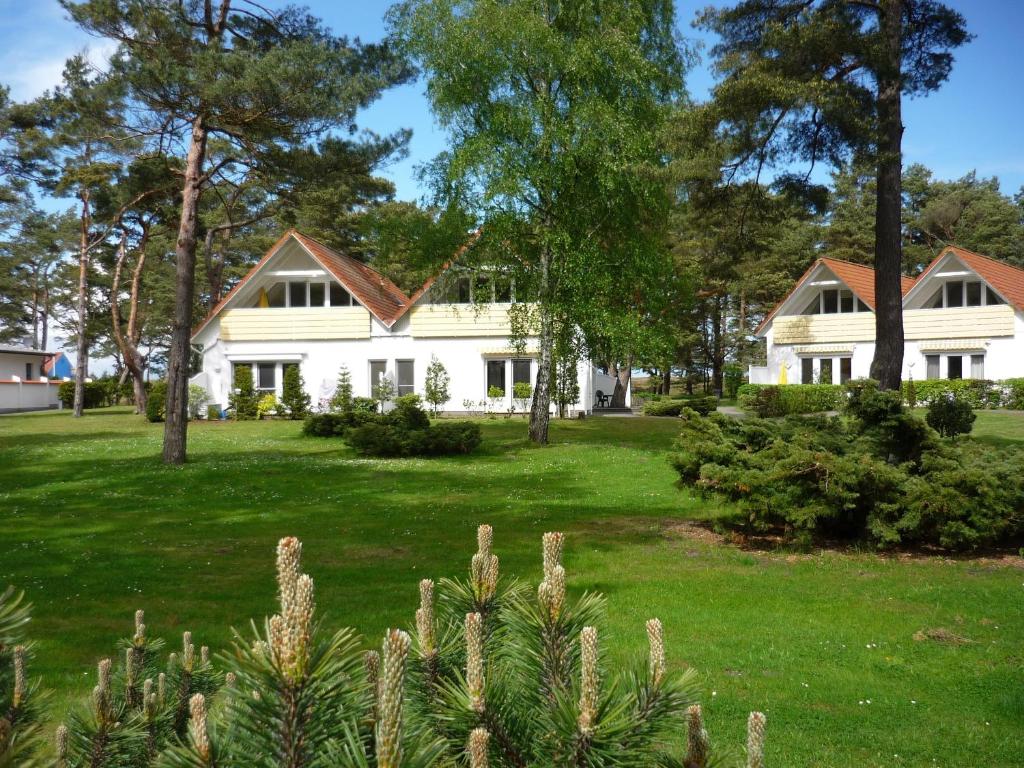 Ferienanlage "Haus hinter den Dünen" Prerow photo 3