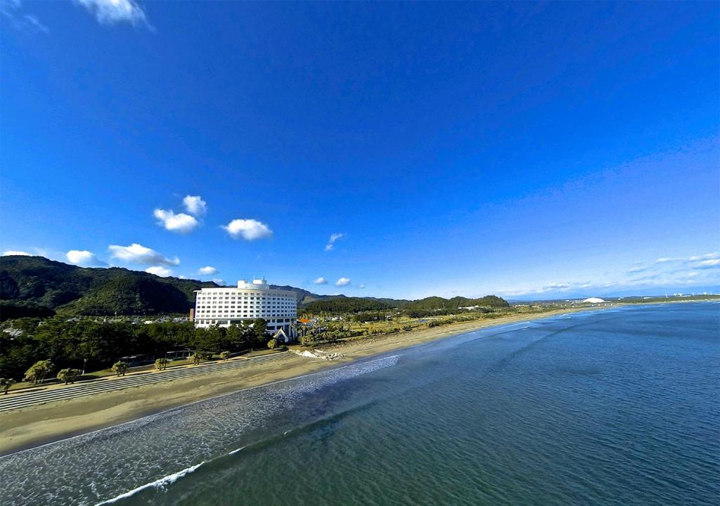 ANA Holiday Inn Resort Miyazaki, an IHG Hotel photo 1