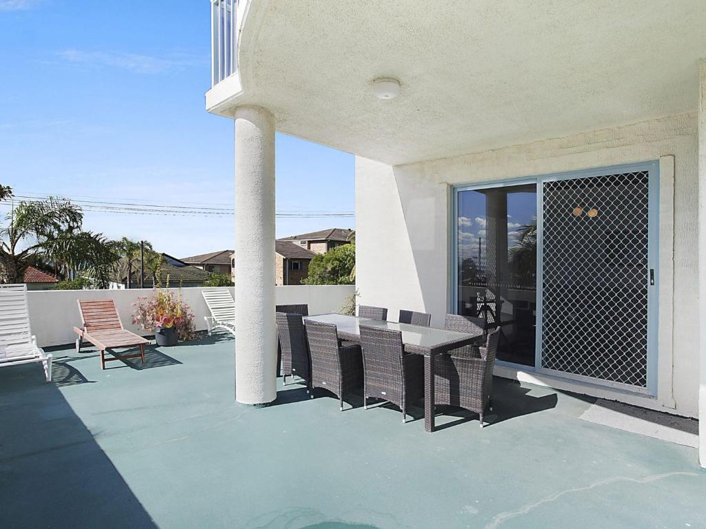 Ocean Palms Unit 2 photo 4
