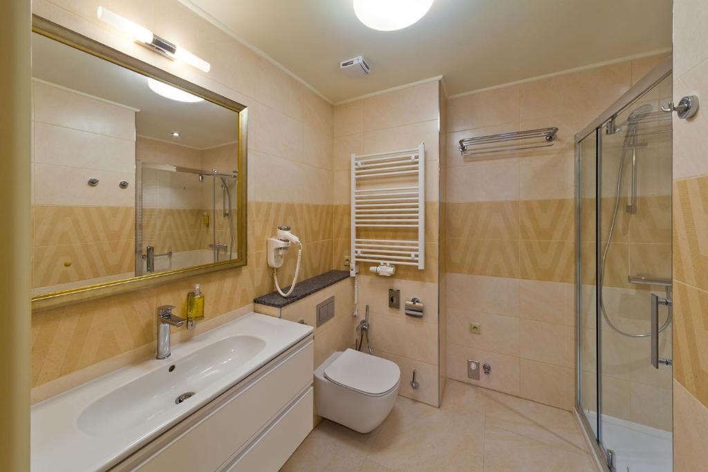Апартаменты (Апартаменты с видом на площадь), Residence Prague Inn