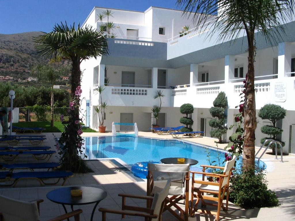 Emerald Hotel photo 2