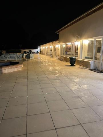 Grande villa d'exception en Normandie tennis, piscine photo 1