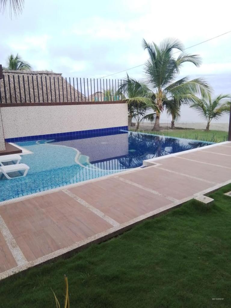 Casa de Playa frente al mar. photo 2