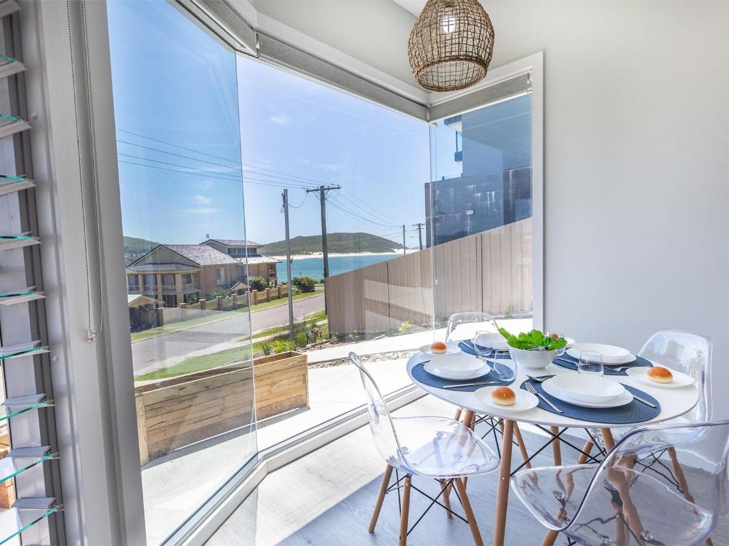 Fingal Bay View Unit 1 16 Tuna Crescent photo 3
