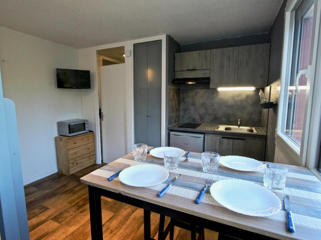 Studio Chamrousse, 1 pièce, 3 personnes - FR-1-549-12 photo 3