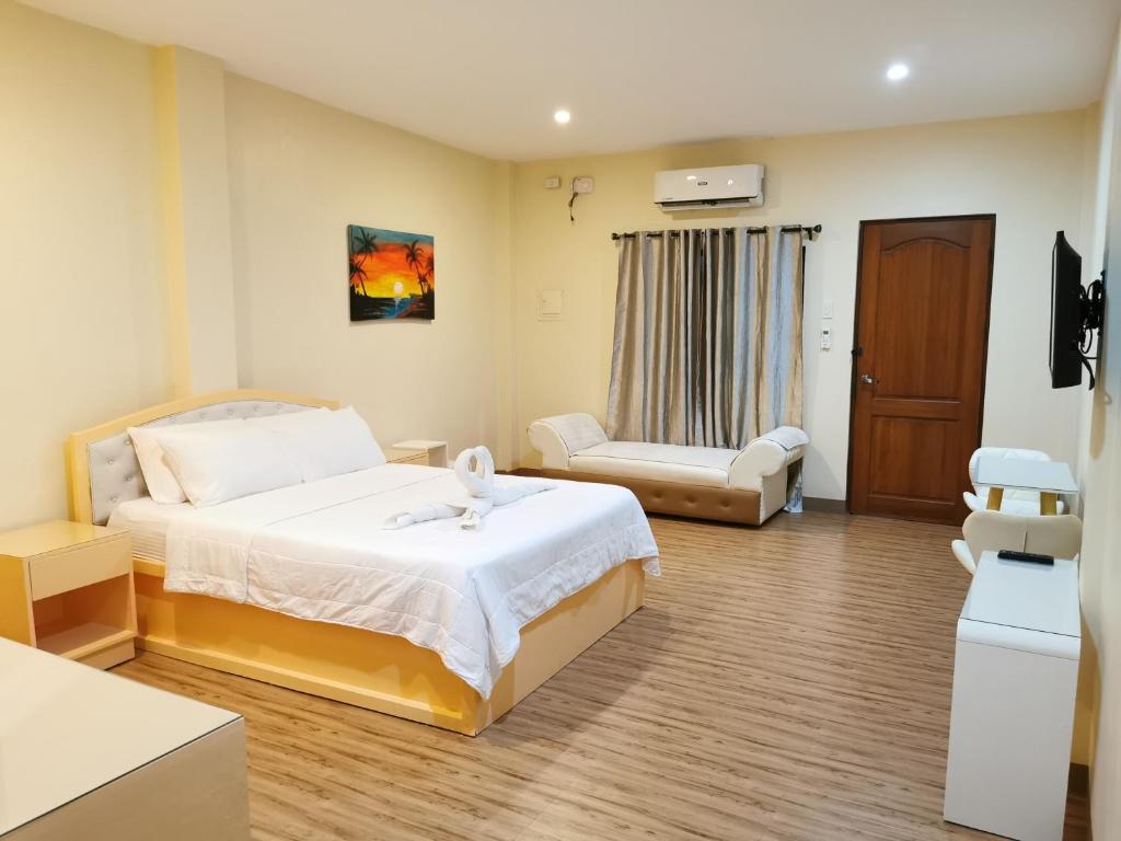 Acrige Apartelle 2-4 pax Queen @ heart of Bogo City photo 1
