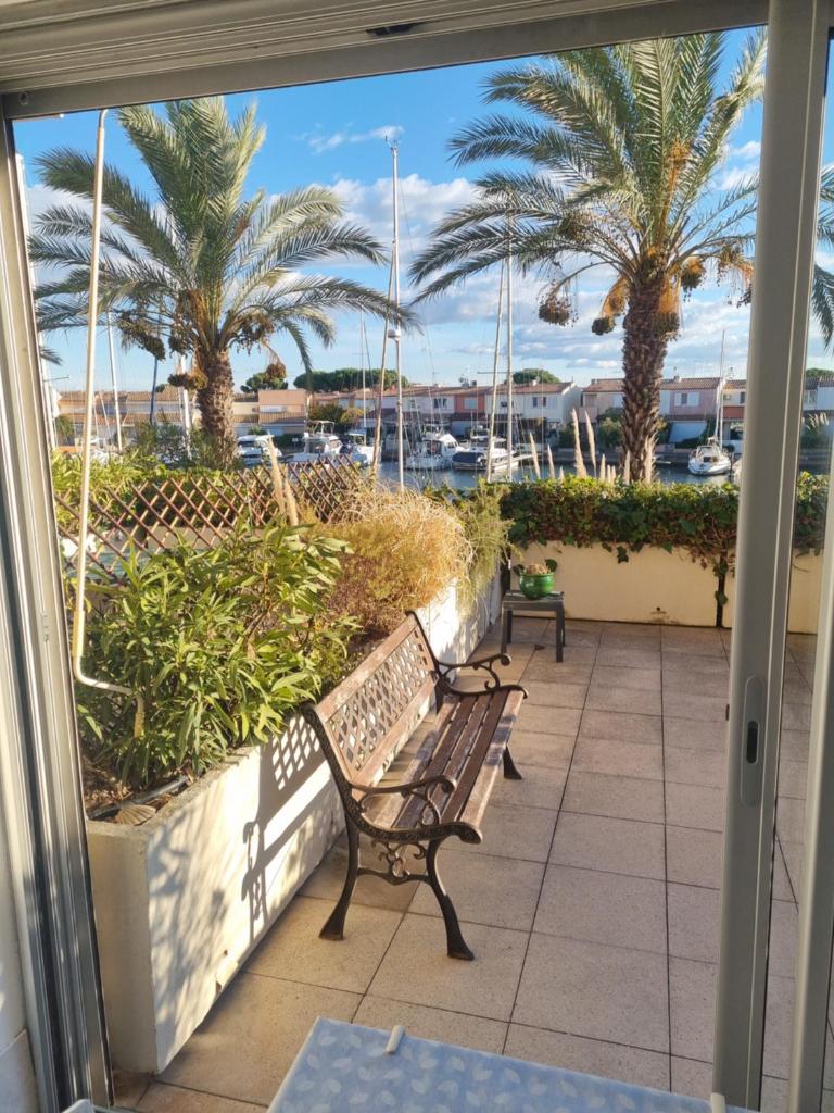 Cap Capistol Studio avec terrasse, vue port photo 4