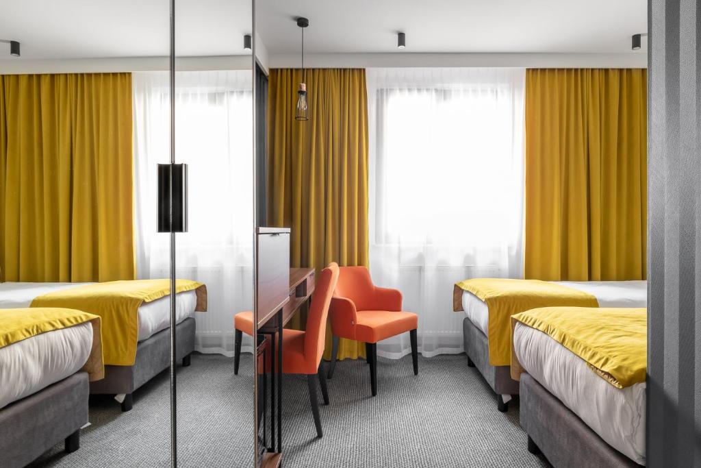 Двухместный (Двухместный номер «Комфорт» с 2 отдельными кроватями), Vestina Hotel